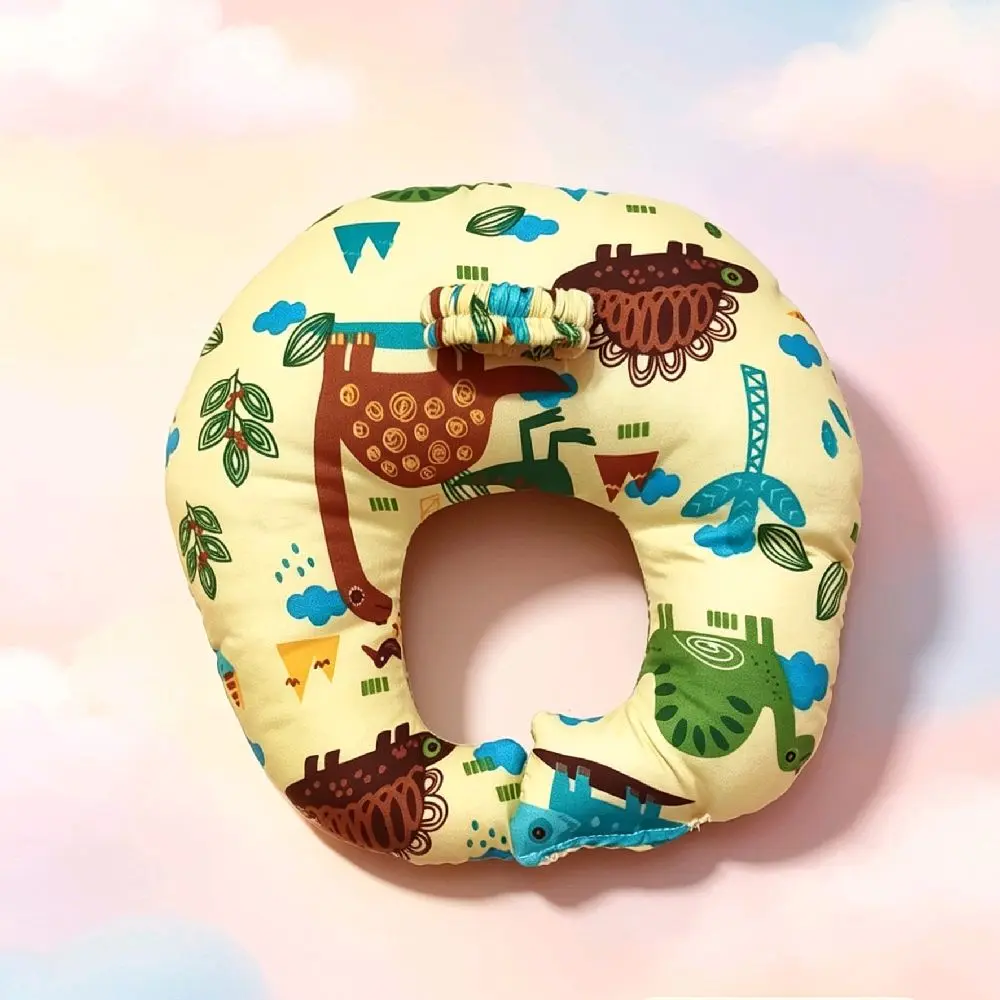 Bantal menyusui dot bayi/alat bantu dot susu bayi motif karakter Baby