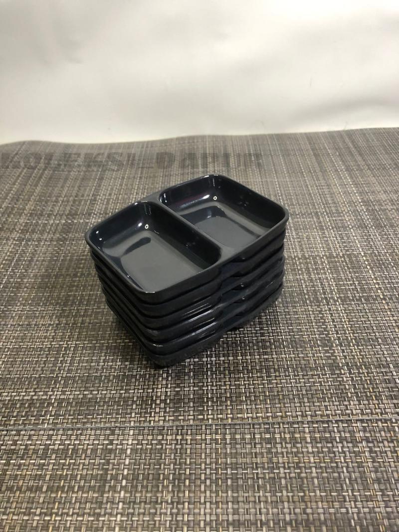 Product Introduction of ￼Piring Tempat Sambel Melamin Sekat 2  ( 6 pcs ) Piring Sambal Melamine - Piring Saos Melamin - Mangkok Sambal Melamin - Mangkuk Sambel Melamine Hijau Merah Kitchenware Putih 1