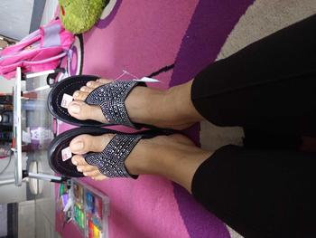 Product Review of Sandal Wedges Wanita Kekinian/ Sandal Wedges Wanita Model Jepit Manik-Manik Terbaru from o**a 0
