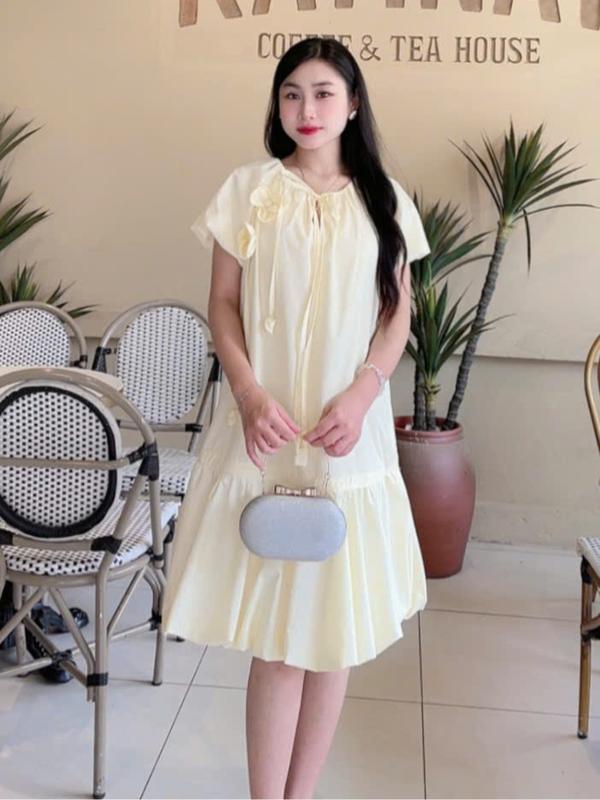 Váy bầu dáng suông thô lụa cao cấp form rộng dễ thương kèm hoa nơ.Thiết kế Lachic V91