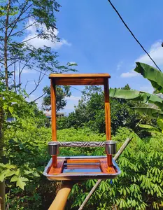 tangkringan / tenggeran burung hantu /nuri /gagak/kaka tua atap kayu