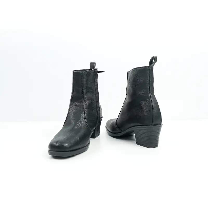 Levine Boots by Yoora Sarah 2