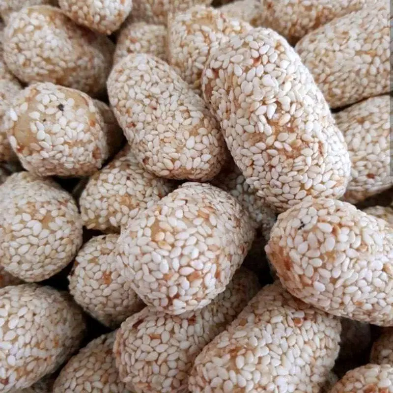 SNACK TAI KUCING WIJEN PUTIH /MANCO 250 GRAM