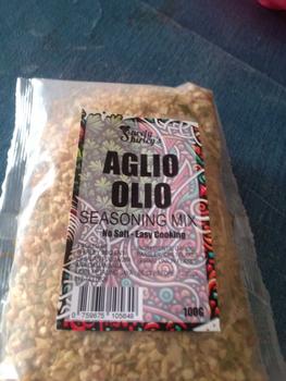 Product Review of 100G/250G AGLIO OLIO PASTA SEASONING | PERASA AGLIO OLIO | NO SALT EASY COOKING from A**😉 2