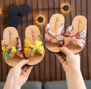 Sandal Anak Perempuan Tali kain Bunga Usia 3-5 Tahun Fashion. Bahan CCI 20% Evha Spons 80% Empuk Ringan Nyaman Ukuran 26-30 Pink Kuning Lucu