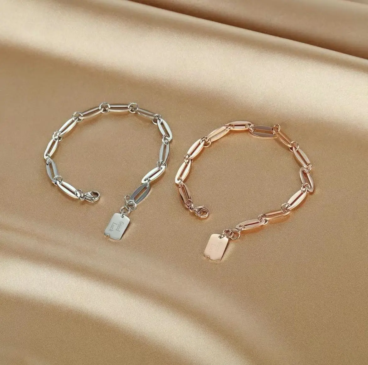 Gelang Tangan Rantai Paper Clip Good Luck Pria Wanita Stainlees Stell Anti Karat Dan Tidak Luntur Elegan Hadiah Titanium Bracelets Aksesoris