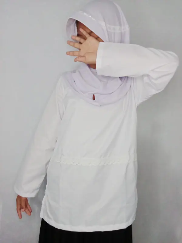 SETELAN BUSANA muslimAH ANAK HITAM PUTIH baju kancing Katun Lembut Nyaman TK SD TPA 8