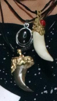 Product Review of accesories liontin kalung serbaguna from d**a p**l s**g m**s 0
