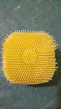 Product Review of Sikat Mandi Dispenser Silicon /Shower Brush Silicon / Sikat Silicone Lembut Dispenser Sabun Mandi   Silikon from N** T** 1