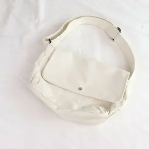 Tas selempang /buat cowok/ceqek punbisa/ pakai tutup kancing