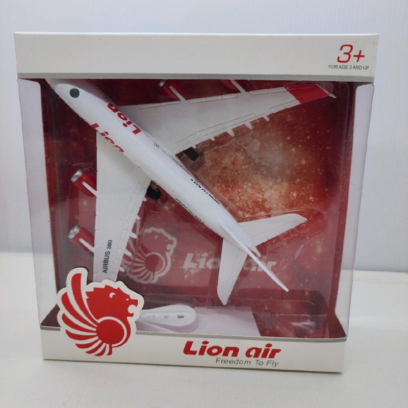 DIECAST pesawat mainan pesawat terbang DIECAST MINIATUR PESAWAT AIRBUS A380 6