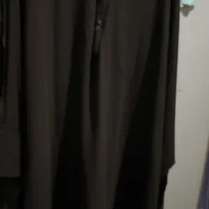 Abaya Sabrina Anti UV Kaftan Maxi Batwing Gamis Wanita Muslim Mahogany Viral 2025