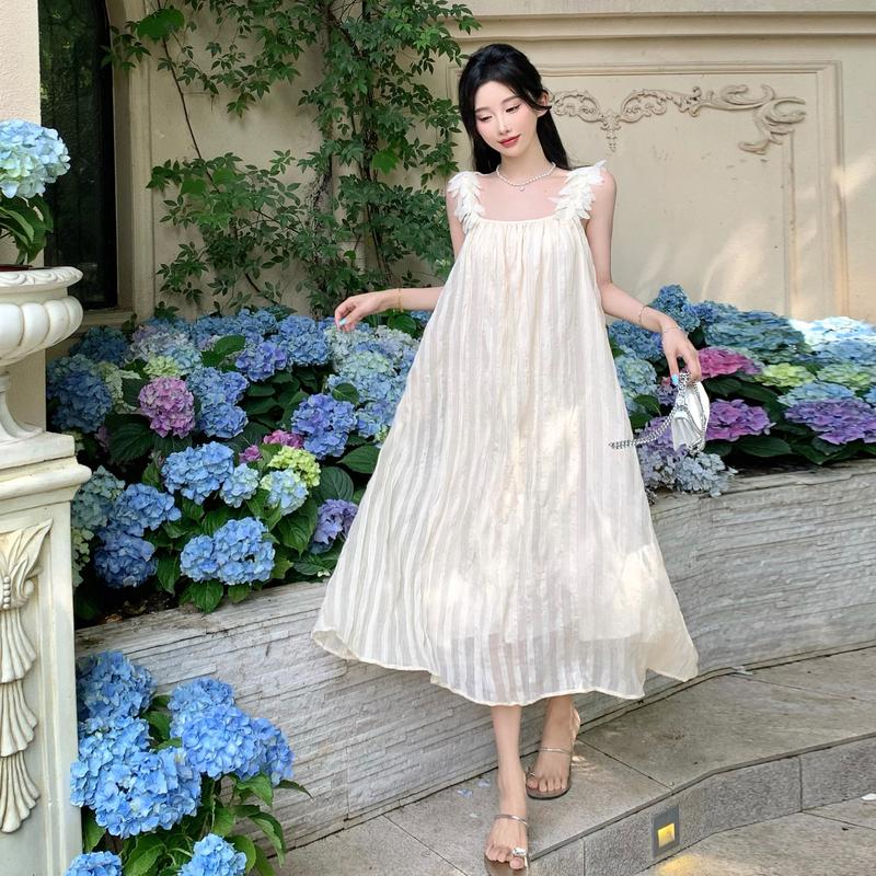 Váy áo yếm ngọt ngào kiểu Pháp 2