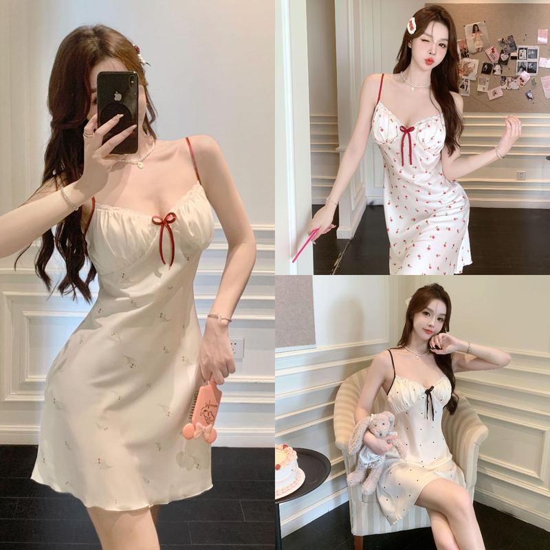 Bộ Đồ Ngủ Nữ, Hàng Mới Về, Chất Liệu Satin Và Lụa Lạnh Gợi Cảm, Cổ Chữ V, Có Đệm Ngực Tích Hợp, Kiểu Dây Treo Thích Hợp Mặc Nhà, Mặc Cho Cặp Đôi Và Hẹn Hò, Thiết Kế Cám Dỗ Ngọt Ngào, Hở Lưng, Dáng Ôm
