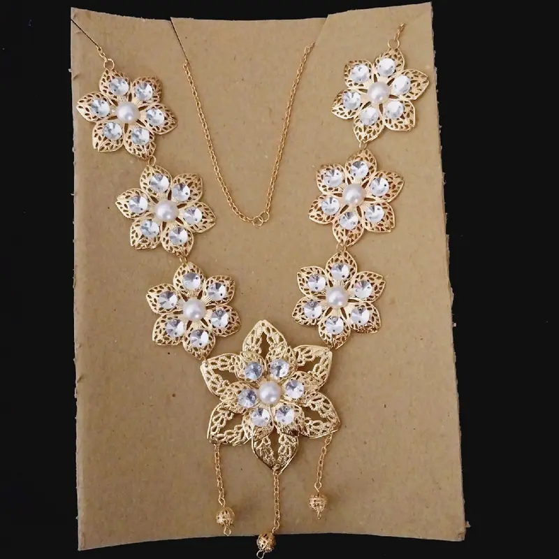 Paket Asesorise Kalung Anting Anting/Kalung Anting Adat 1