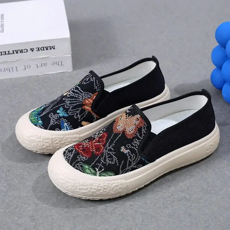 RUIMO Sepatu Wanita Slip On Fashionable Motif Butterfly - TM Merah Shoes Karet Trendy 1