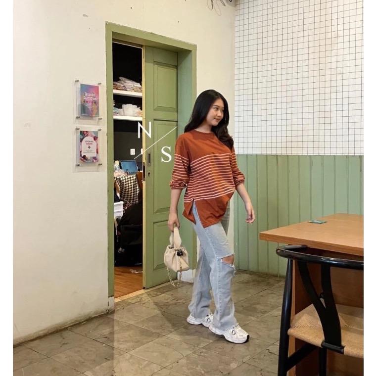 ￼KAOS BLOUSE ATASAN WANITA SALUR KATUN COMBED 24S LENGAN BALON WITH HIGHSLIT 1
