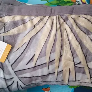 Kintakun Selimut Bulu Flannel Dewasa 160x200 – Tebal Lembut Anti Alergi, Hangat & Nyaman - Multivariant