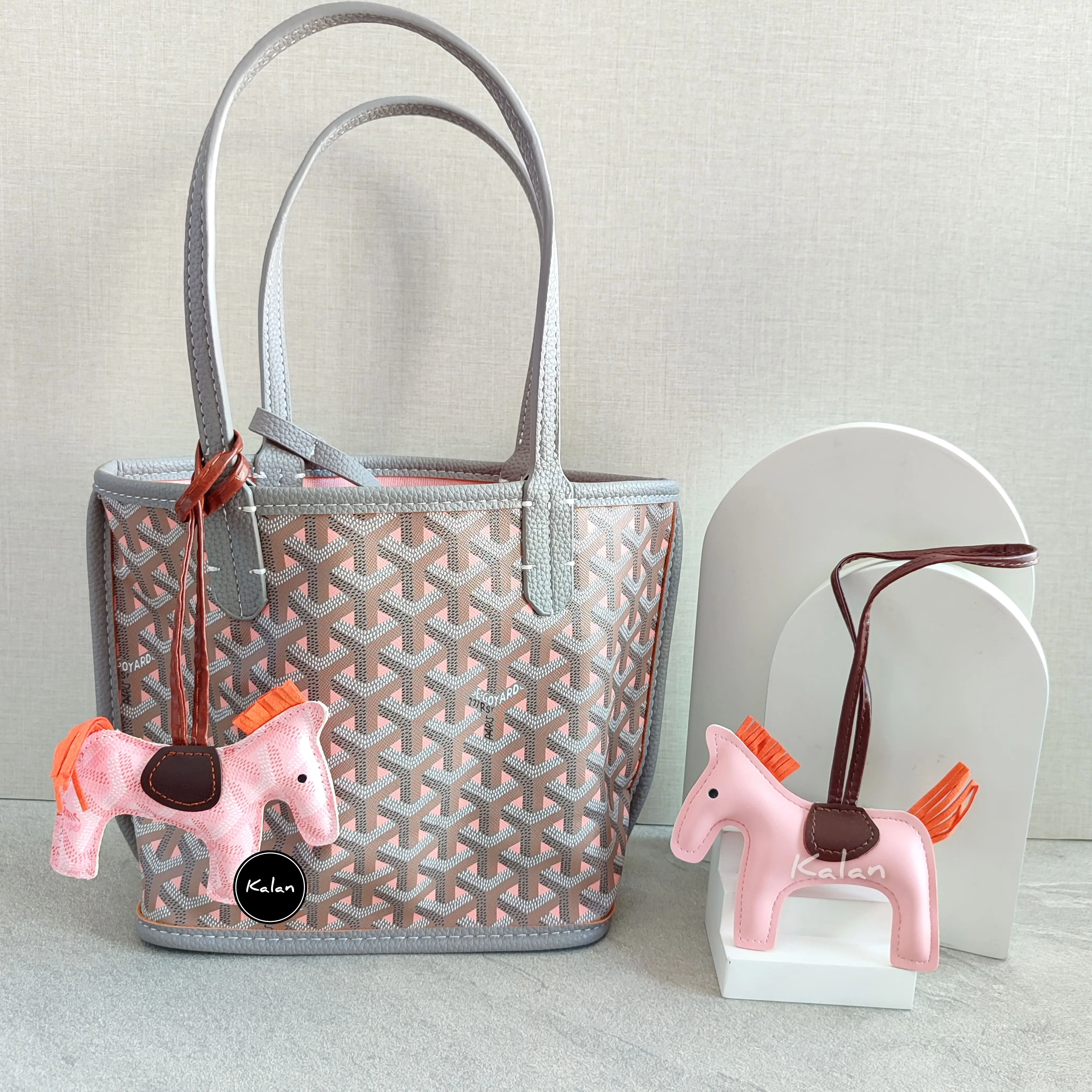 KALAN Gantungan Tas/Kunci Rodeo Kuda Bag Charm - Kulit Sintetis