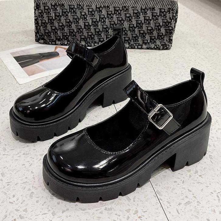 Sepatu Wanita Sepatu Cewek Glossy FN-001 Ringan Nyaman Tidak Lecet Anti Selip Shoes Heels 1