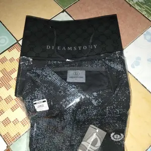 Zerofive Celana Pendek Cargo Distro fit Despo parachute Shorts