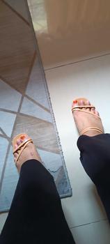 Product Review of HEUS Tulip 5.5 cm Heels (Ready Stock) raya from A**i 1