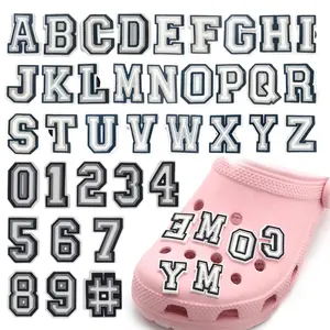Serial 1 pcs Serial Bahasa Inggris Serial & Angka Kartun Lucu Kartun PVC Sepatu Tempelan Diy Menghias Sandal Pin Buckle Aksesoris Sepatu Anak -anak dewasa hadiah pesta