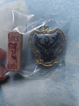 Product Review of จี้พญาครุฑ (g6) เนื้อรมดำ หลวงพ่อเส็ง วัดบางนา  เลี่ยมทองไมครอน from P**T 0