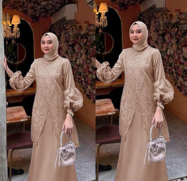 Product Introduction of Gamis Farah / Maxi brukat / Muslim Wanita  Tile  Mutiara  Dress   Karet  Pesta  Mewah  Dalaman  Fit UK L DAN XL Kondangan Coklat Brokat Gaun 11