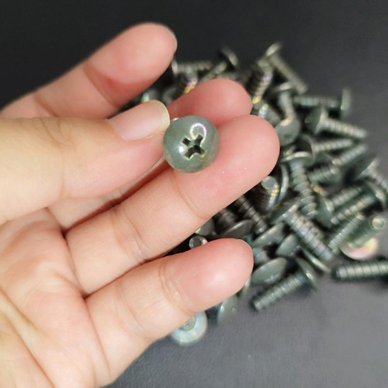 100Pcs / Skrup Baut body Yamaha Mio 5X16. baut Batok Yamaha 5X16 Matik/Bebek 4