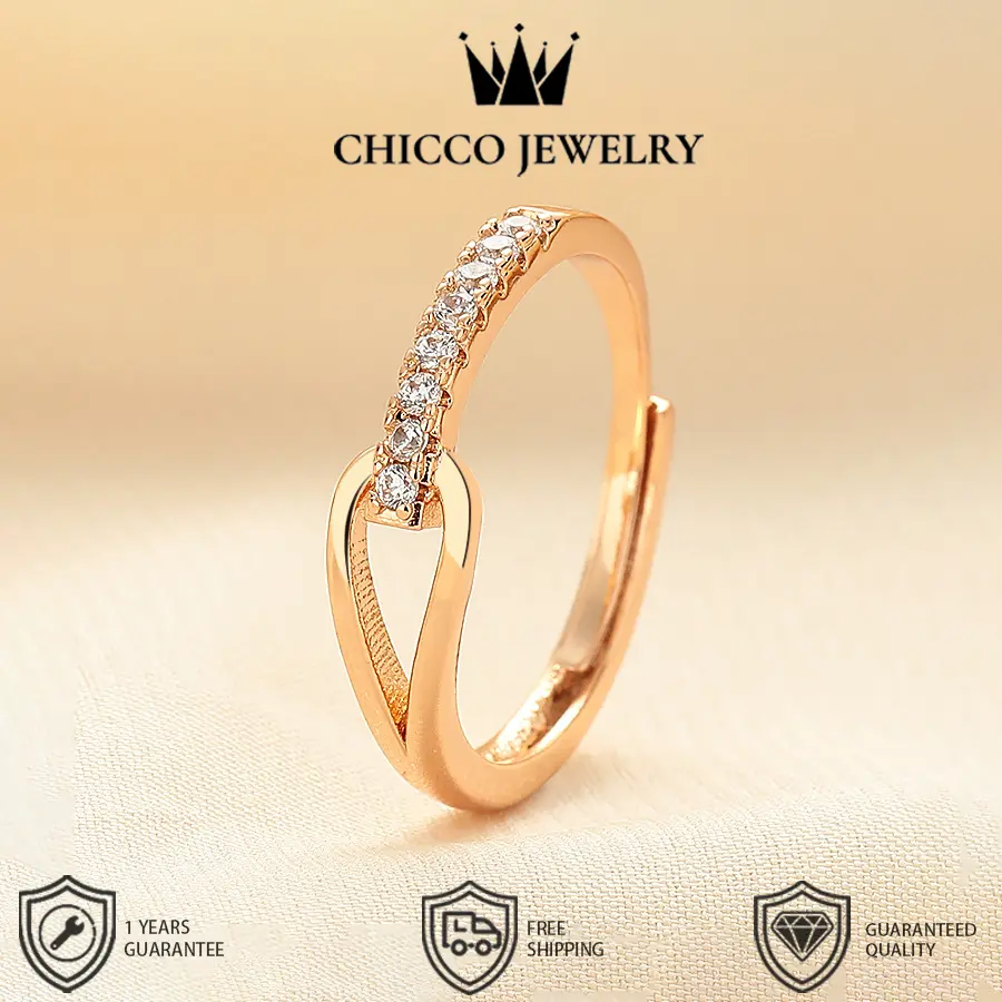 Cincin Wanita Gaya Mewah Ringan dan Unik Dihiasi Zirkon Gaya Korea Elegan Cocok untuk Pesta Hadiah Lamaran dan Pernyataan Cinta CHICCO Kualitas Tinggi VVS1 Grade 5A lapis Anti Karat Anti Luntur Anti Berubah Warna Garansi 1 Tahun COD 171