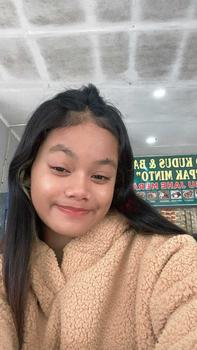 Product Review of Sweater Hoodie Crope V Bear Sherpa Bulu Domba Fit Wanita Tebal Oversize Cream from T**🚀 1