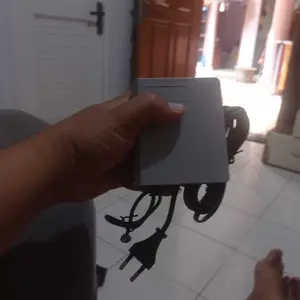 V380 Smart 12V 1.5A Sumber Daya Tak Terputus UPS Kehidupan Baterai Kamera Pemantauan Luar Ruangan Kecil 3jam-16jam Uninterruptible Power Supply Baterai Cadangan untuk Router & Kamera CCTV Tahan Air dan Tahan Api anti mati internet cadangan listrik