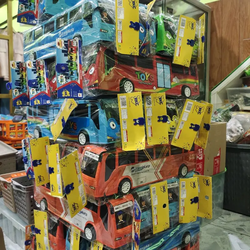 MAINAN BUS BASURI /BUS TRANSJAKARTA /BUS TELOLET Toy 2