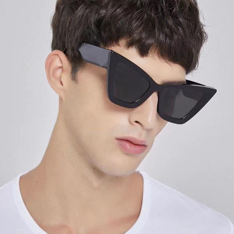 Kính râm nữ chống tia UV, kiểu mắt mèo, gọng lớn, kiểu retro.