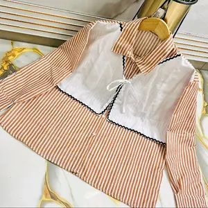 Kemeja Salur Kombinasi Polos dengan Desain Elegan dan Nyaman untuk Penggunaan Sehari-hari Wanita Atasan