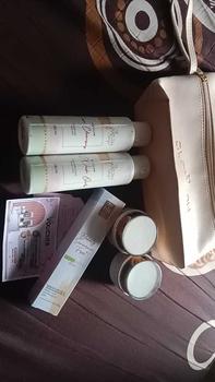 Product Review of RH GLOW PAKET LUMINOUS paket memudarakan bekas jerawat serta mencerahkan wajah. kandungan aktif whitening Niacinamide from b**🍭 0