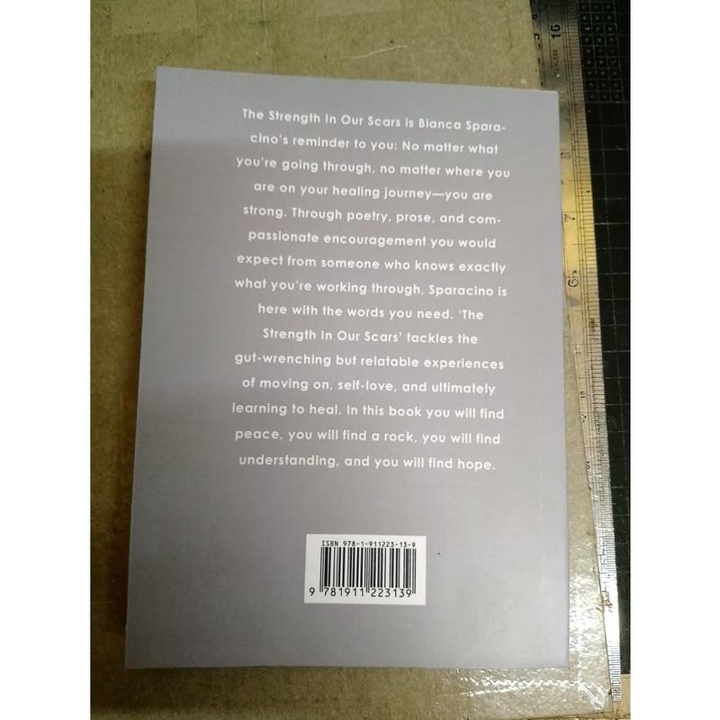 Buku The Strength In Our Scars By Bianca_ Sparacino ( English ) 3