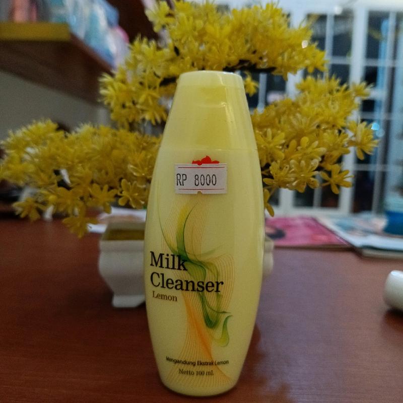 Pembersih Wajah VIVA Milk Cleanser untuk Kulit Bersih - Facial 2