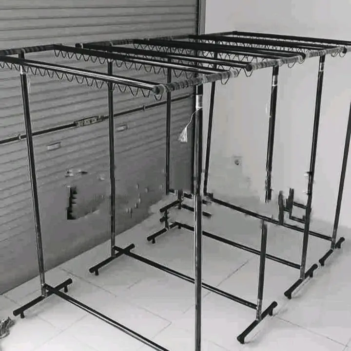 Jemuran Minimalis Bahan Besi/Baja Ringan, Bisa Muat Banyak Pakaian Dan Tidak Memakan Tempat Bisa Juga Buat Di Pake Jualan Pakaian, Bisa Di Pakai Di Luar/Dalam Rumah. Black