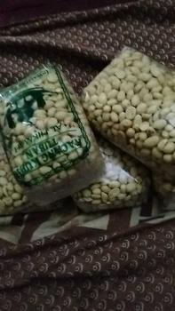 Product Review of 5 bungkus Kacang Kupas Asli Tuban 250g x 5 Bungkus - Total Berat 1,250g - Goreng, Food, Mete, Kering, Snack, Cemilan Bawang Makanan Camilan Mede from D**i s** 1