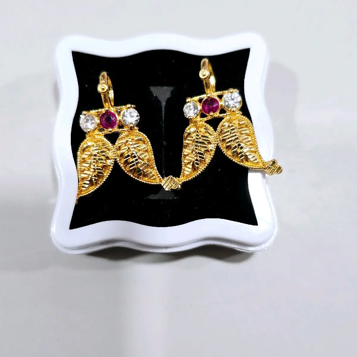Thali items ( not 916 gold ) Daily wear usage.