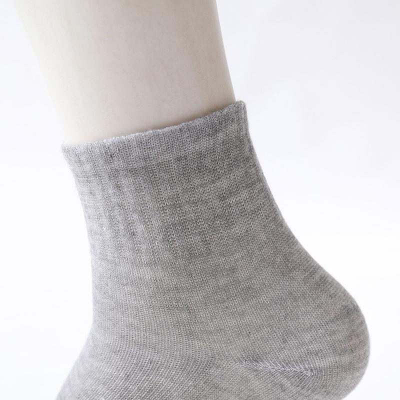 Product Introduction of 5 Pairs Popular Spring And Summer Men's Sports Socks Thin Comfortable Breathable Wear-resistant Polyester Socks Wholesale Size 38-43 14