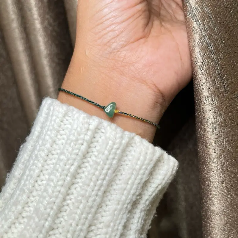 Gekangtali Greena Gelang Batu Pecah Simple Handmade dengan Desain Elegan dan Kualitas Terbaik