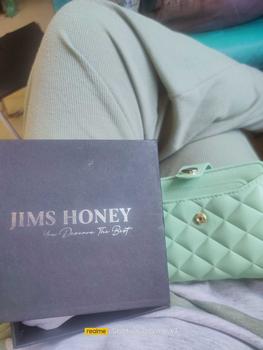 Product Review of JIMS HONEY DOMPET TIWY WALLET Dompet Kartu from V**n 0