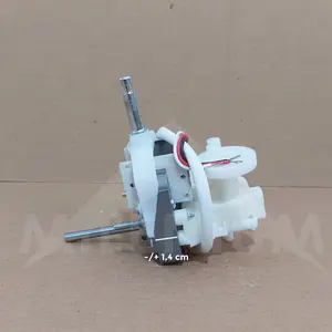 Dinamo Kipas Angin Deskfan / Kipas Meja 8inch 2 Speed SANEX