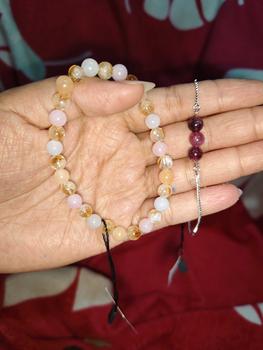 Product Review of Zupazupazuu Candy Crystal Mix Bracelet II - Gelang Kristal Batu Alam Amethyst Rose Quartz Citrine Wanita  [Free Gift Kristal Gelang/Kalung/Cincin Random] from t**🌷 1