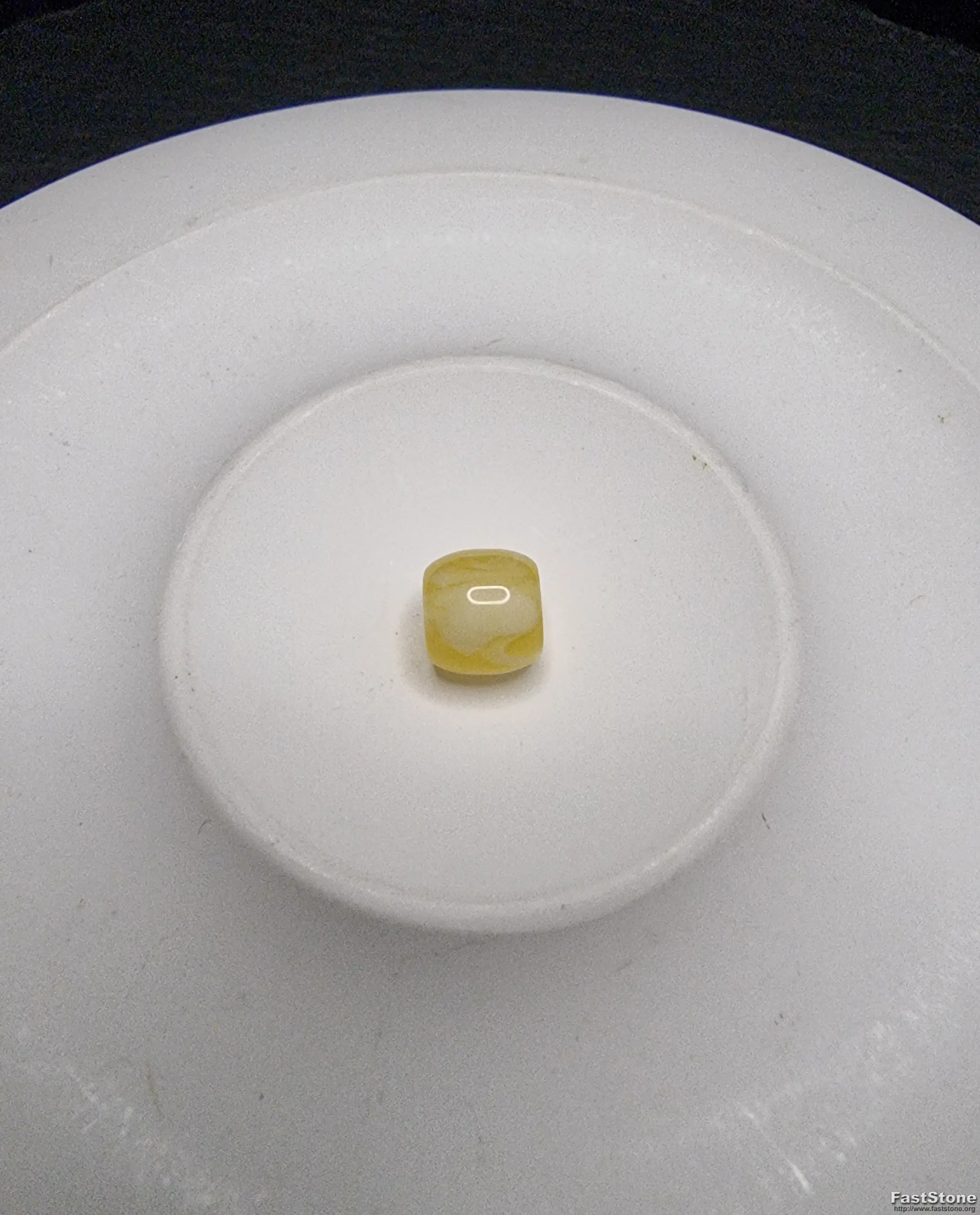 Bead Batu White Flower Amber Damar Madu HuPo Full Natural Super 8mm C1858