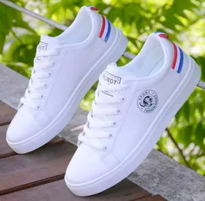 Seopatu Kece Pria Sepatu Sneakers Putih Kumay Sepatu Outfit Cewek Casual Shoes Sport Kerja Sneakers Hitam Black Fashion Bahan Sentetis Sol Karet PVC Anti Slip Size 36-43 Ready Stock Wanita Kasual