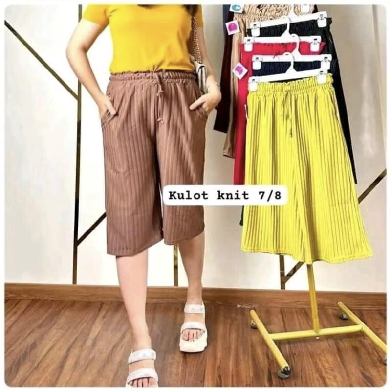 Product Introduction of Paket Hemat 100k Dapat 5 Pcs kulot Hornet Premium 7/8 Celana Wanita Pendek Dewasa elastic waist Regular  Shorts Tebal Standar Karet Casual Basic Nyaman High Scuba 2